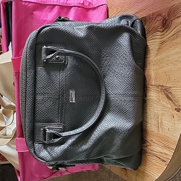 Jewell by Thirty-One Purse - Picture 1 of 7